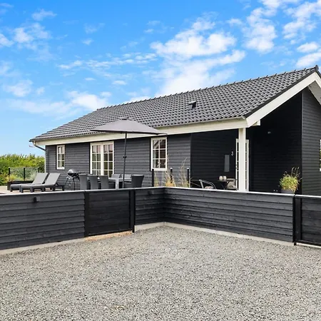 Rixa - 350m From The Sea By Interhome